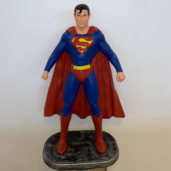 sculpture Superman