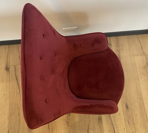 chaise en velours rouge Medelin 3